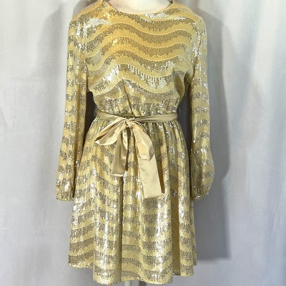 Daniel Cremieux Dresses & Skirts - Like New CREMIEUX Cream, Gold & Silver Mini Circle Sequins Dress Size Me…